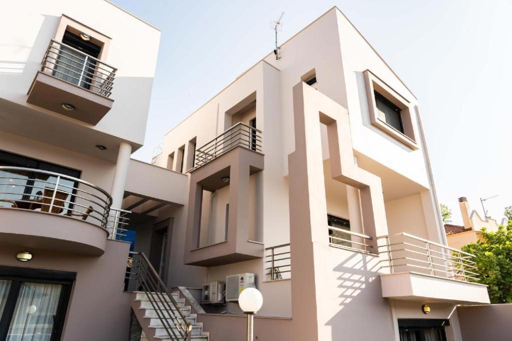 Venetia Luxury Villa Nea Iraklitsa エクステリア 写真