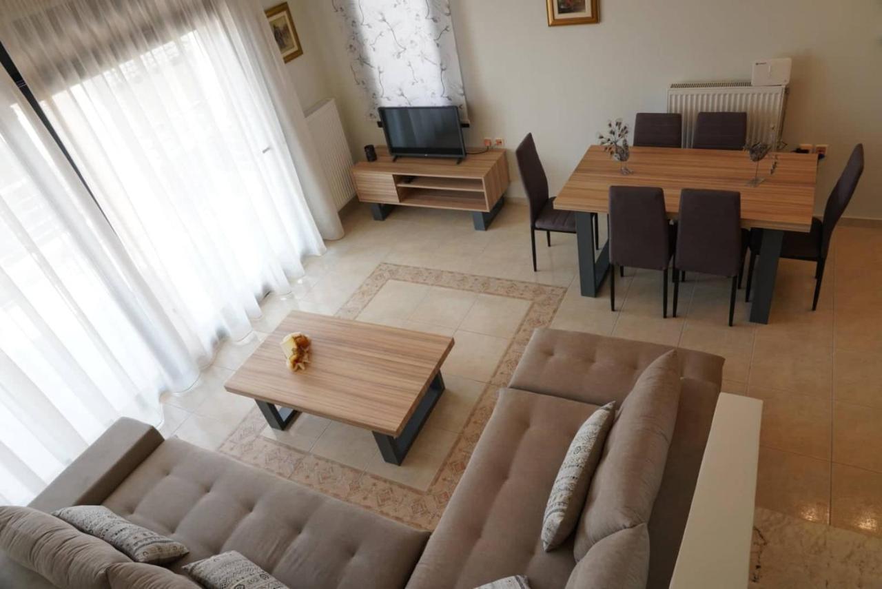 Venetia Luxury Villa Nea Iraklitsa エクステリア 写真
