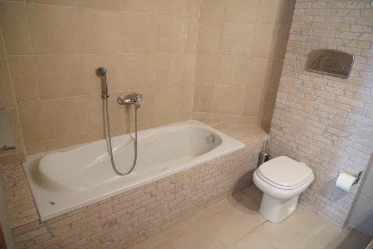 Venetia Luxury Villa Nea Iraklitsa エクステリア 写真